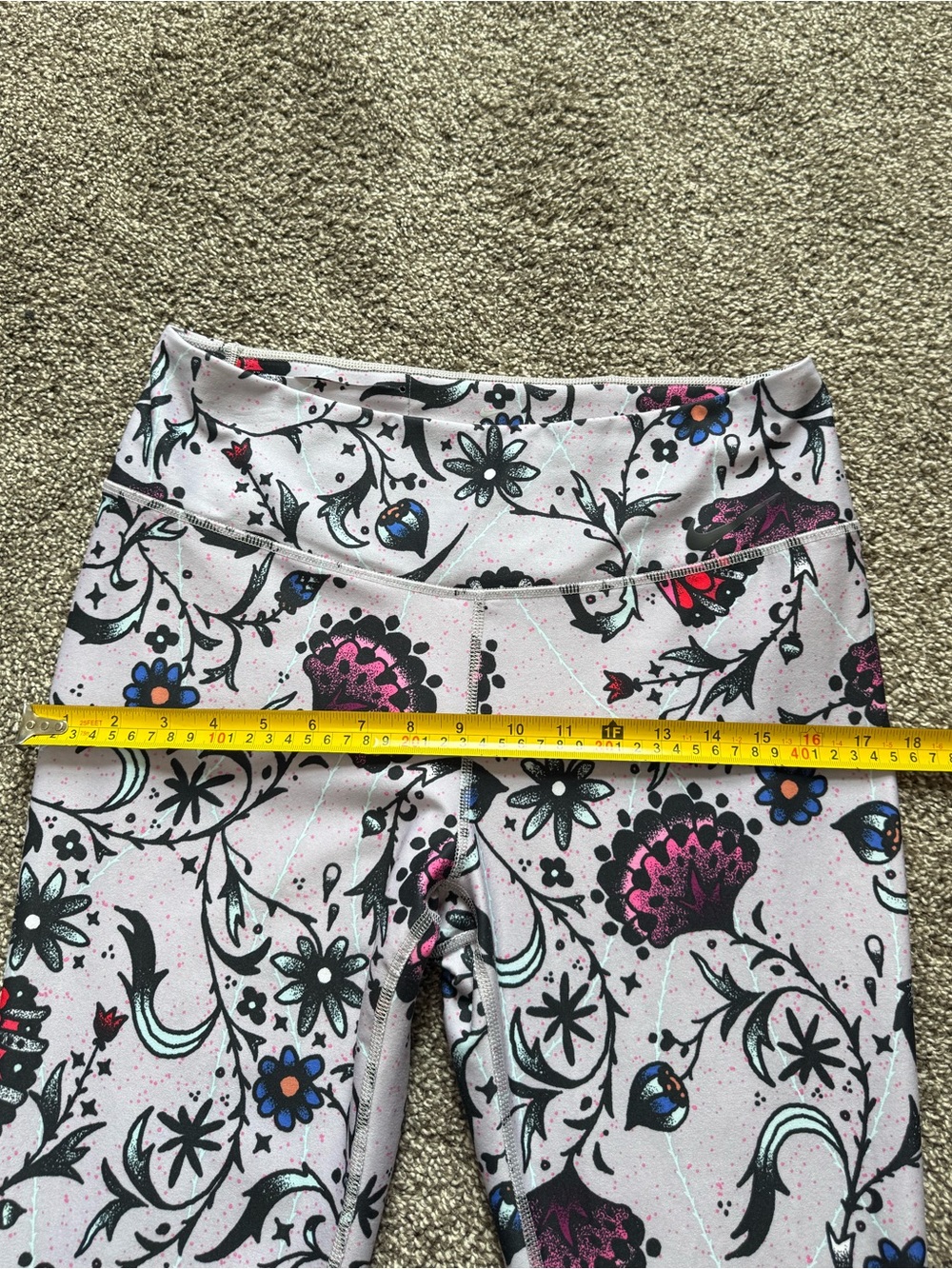 Nike Leggings - Picture 4 of 6